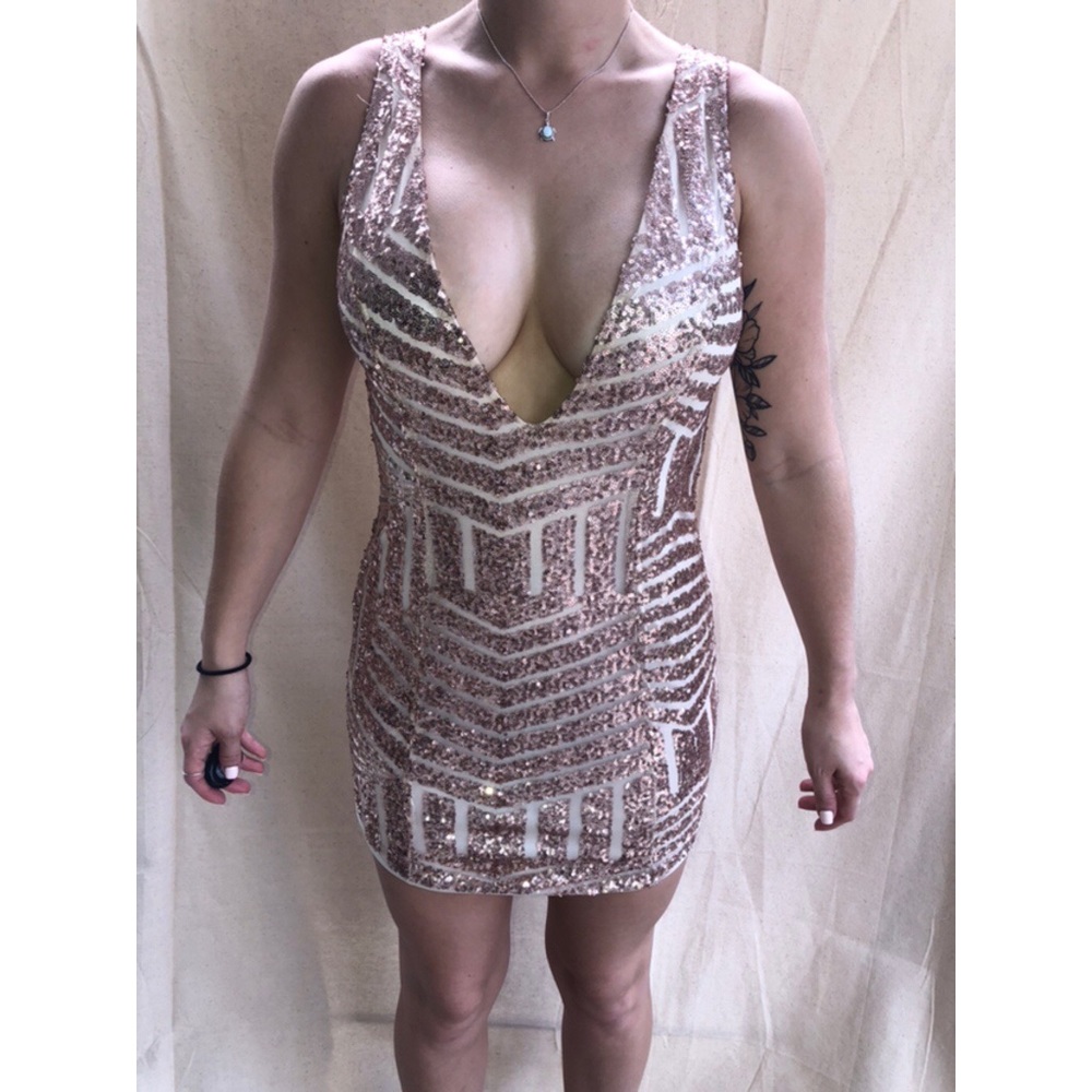 Rose gold sequin plunge mini party dress